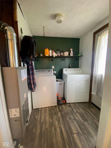 8321 N County Road 75 E, Lizton, IN 46149