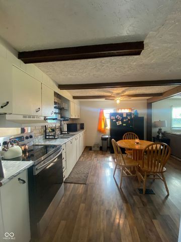 8321 N County Road 75 E, Lizton, IN 46149