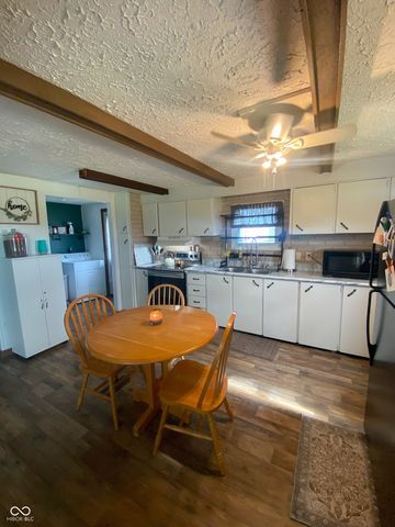 8321 N County Road 75 E, Lizton, IN 46149