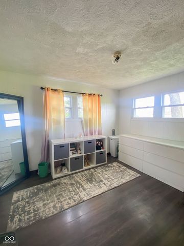8321 N County Road 75 E, Lizton, IN 46149