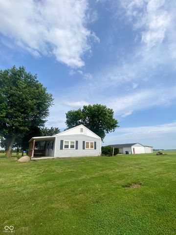 8321 N County Road 75 E, Lizton, IN 46149