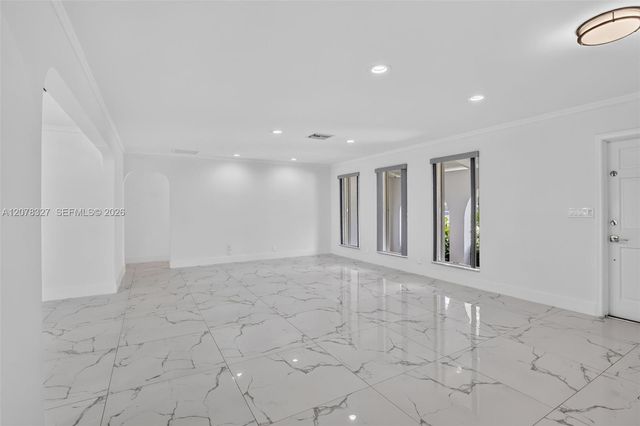 3661 N 52nd Avenue, Hollywood, FL 33021