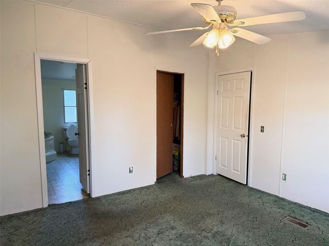 5744 E State Highway 21, Crockett, TX 75835