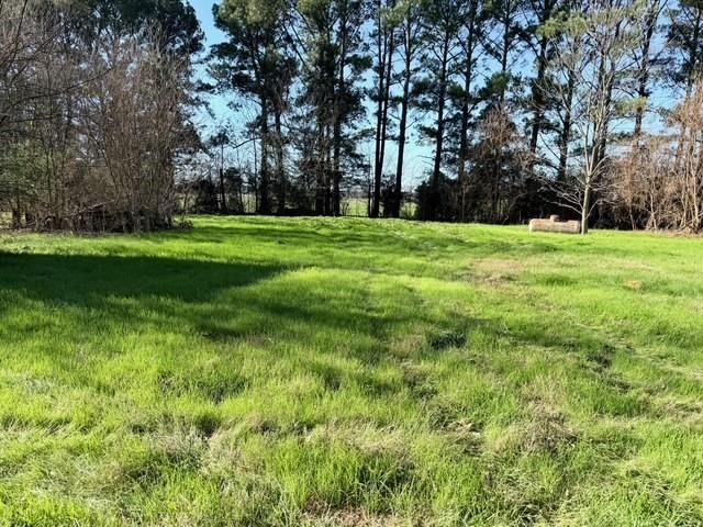 5744 E State Highway 21, Crockett, TX 75835