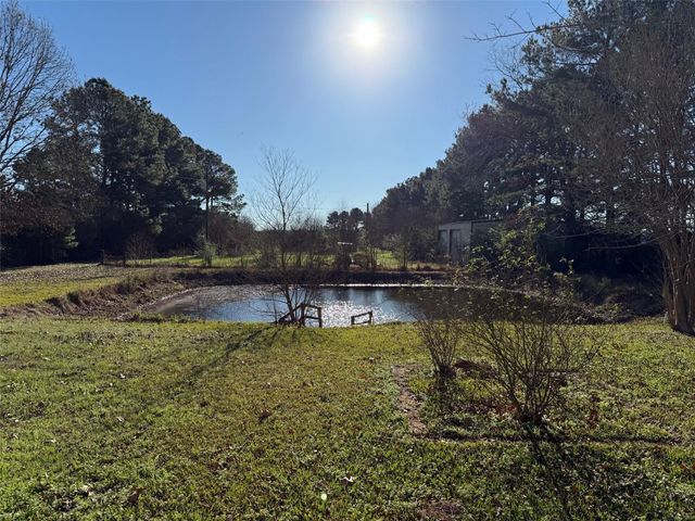 5744 E State Highway 21, Crockett, TX 75835