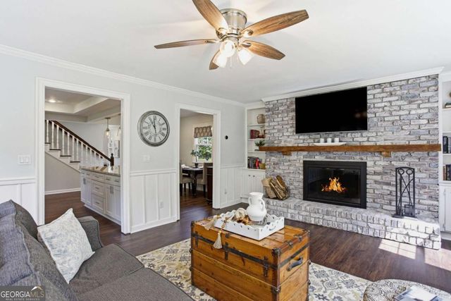 1893 Hamlin Drive SW, Marietta, GA 30064