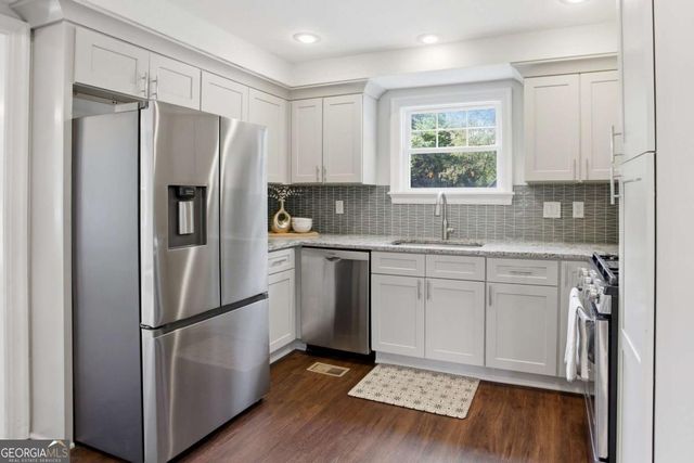1893 Hamlin Drive SW, Marietta, GA 30064