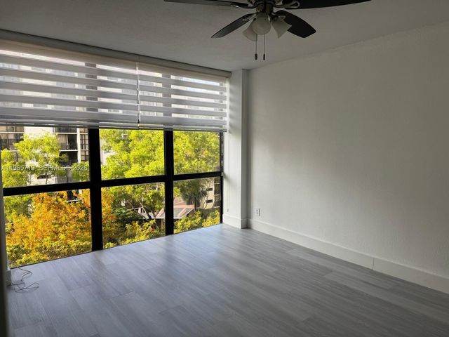 17021 N Bay Rd 627, Sunny Isles Beach, FL 33160