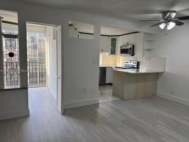 17021 N Bay Rd 627, Sunny Isles Beach, FL 33160