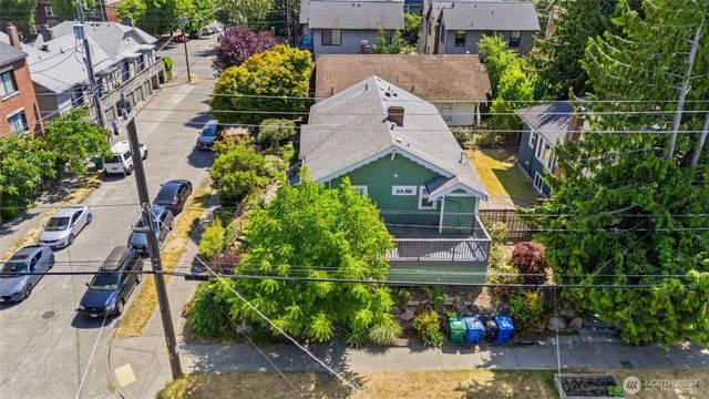303 N 64th Street, Seattle, WA 98103