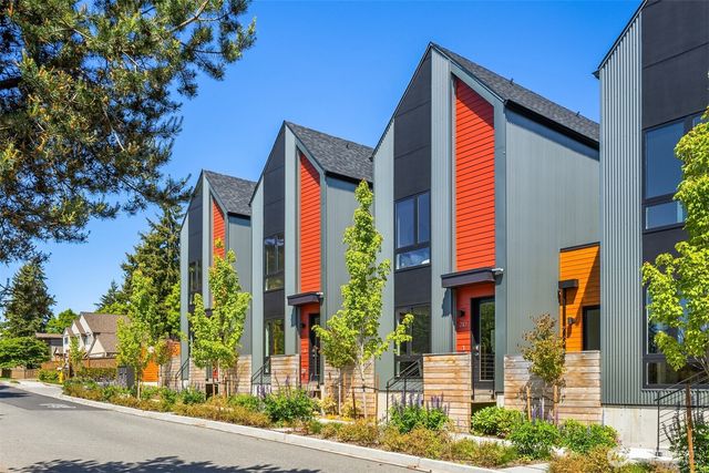 200 Shepard Way NW, Bainbridge Island, WA 98110