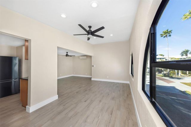 3000 BEACH BOULEVARD S 6, Gulfport, FL 33707