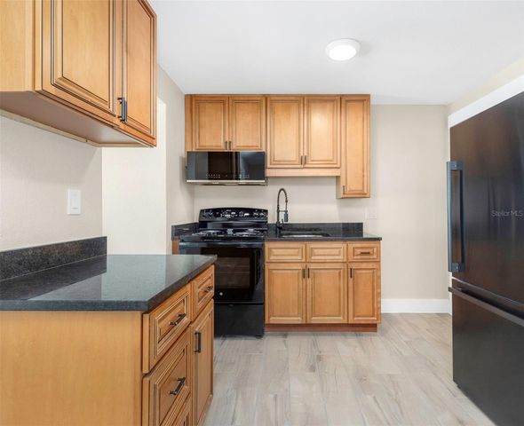 3000 BEACH BOULEVARD S 6, Gulfport, FL 33707