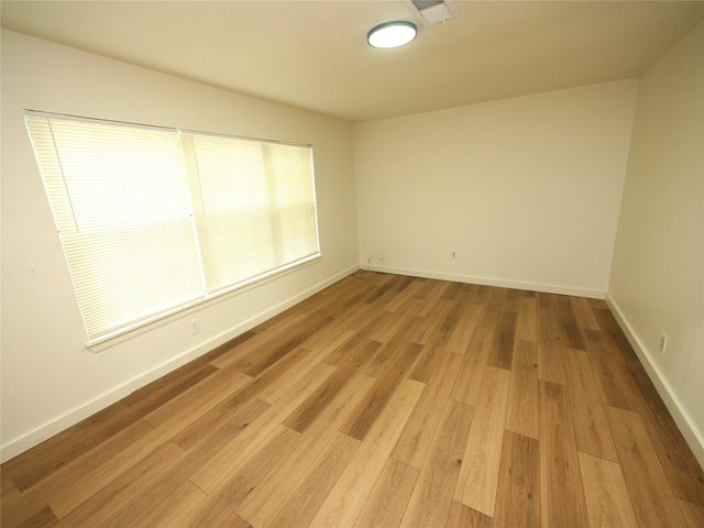 120 Weldon Street, South Houston, TX 77587