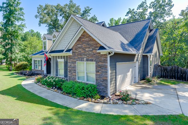 2858 Shadowstone Way, Winder, GA 30680