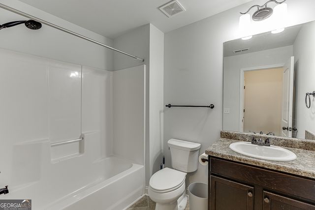 2858 Shadowstone Way, Winder, GA 30680