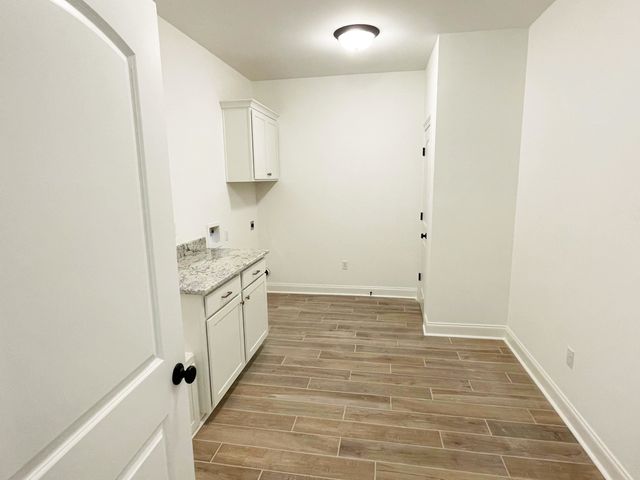 453 Rue Des Affaires, Houma, LA 70364