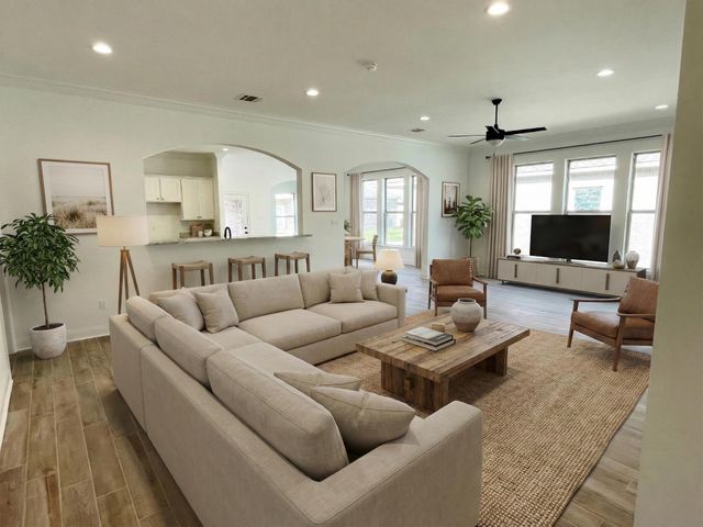 453 Rue Des Affaires, Houma, LA 70364