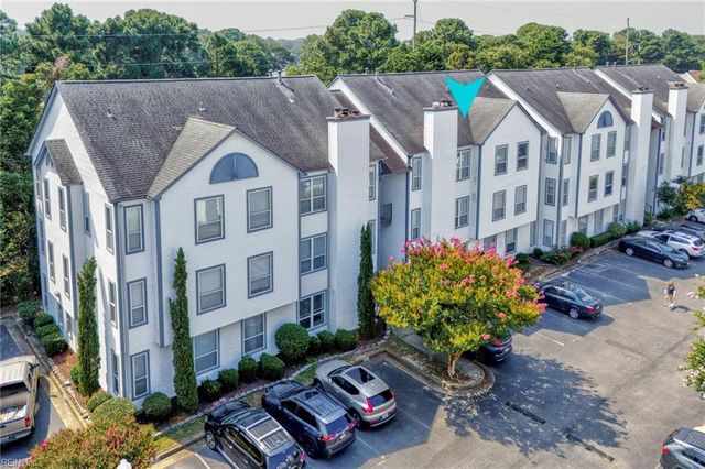 3205 Jade Ct Apt 302, Virginia Beach, VA 23451