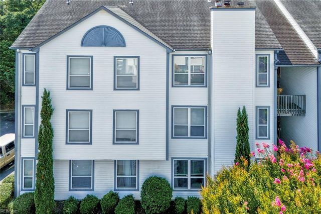 3205 Jade Ct Apt 302, Virginia Beach, VA 23451