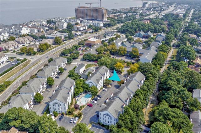 3205 Jade Ct Apt 302, Virginia Beach, VA 23451