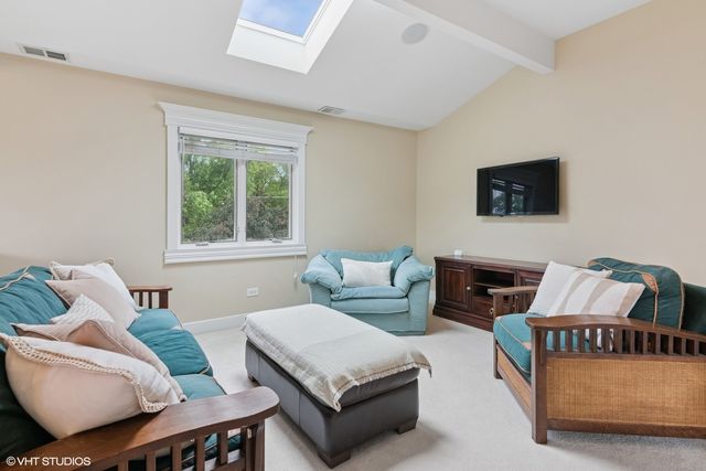 6730 S Madison Street, Willowbrook, IL 60527