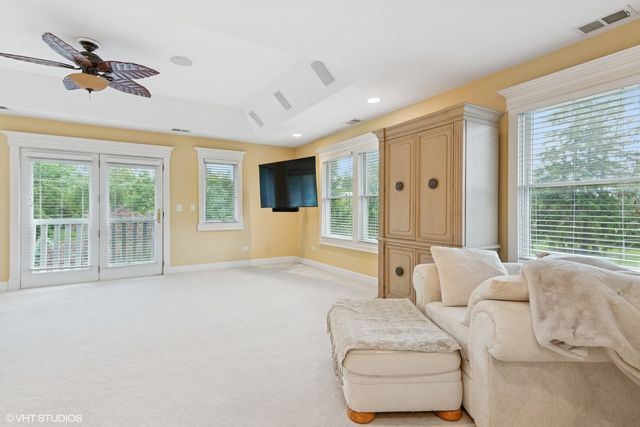 6730 S Madison Street, Willowbrook, IL 60527