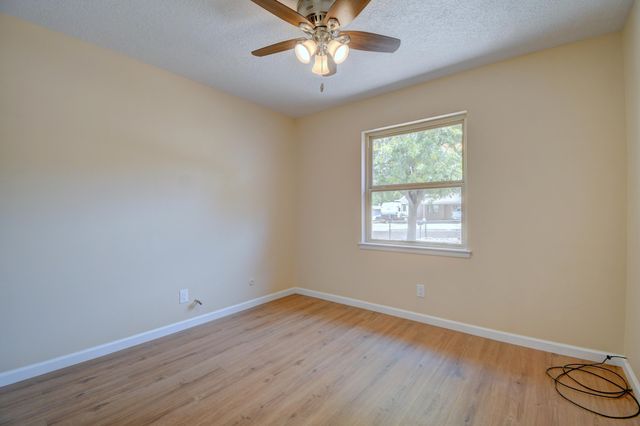 13406 Pierce Arrow Road NE, Albuquerque, NM 87112