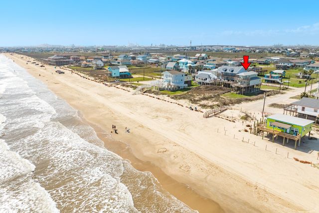 103 Coral Court, Surfside Beach, TX 77541