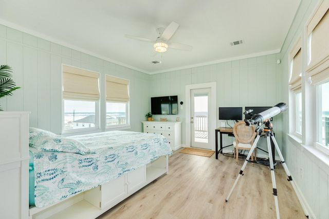 103 Coral Court, Surfside Beach, TX 77541