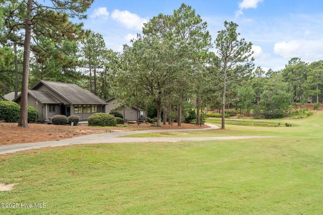 70 Barton Hills Court, Pinehurst, NC 28374