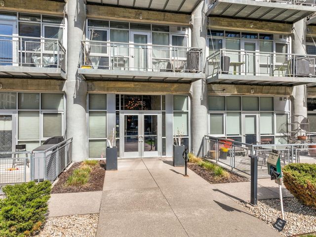 748 3rd Street N 601, Minneapolis, MN 55401