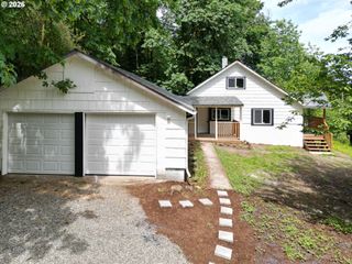 6405 WESTSIDE Hwy, Castle Rock, WA 98611