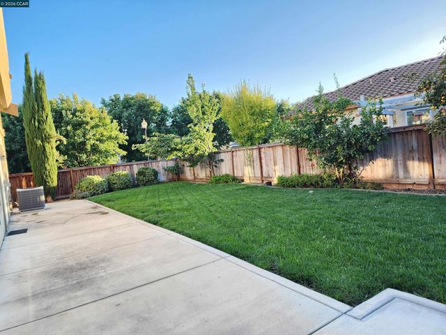 439 Collis Street, Brentwood, CA 94513