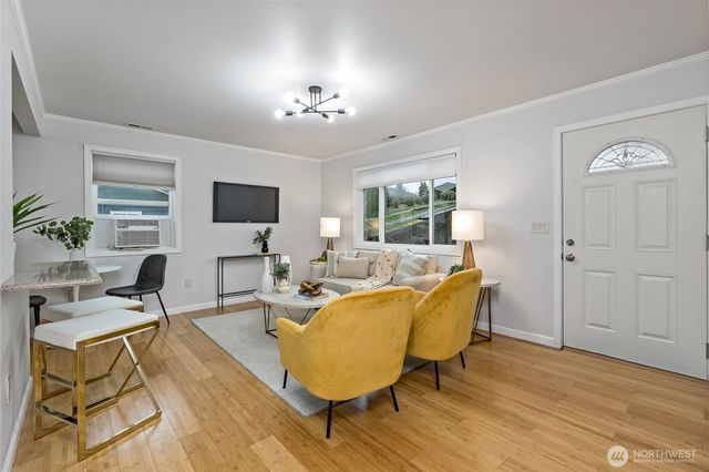 7028 S 127th Street, Seattle, WA 98178