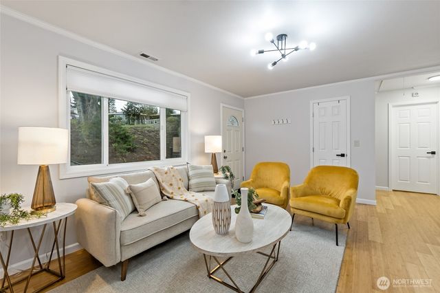 7028 S 127th Street, Seattle, WA 98178