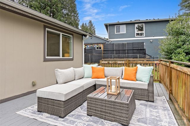 7028 S 127th Street, Seattle, WA 98178