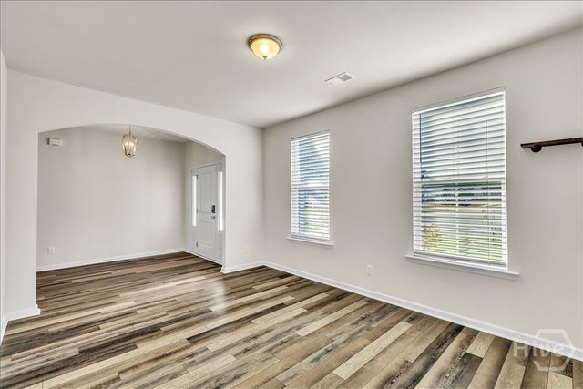 97 Gracyn Lane NE, Ludowici, GA 31316