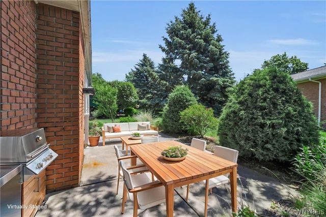 3 Saint Charles Court, Amherst, NY 14221