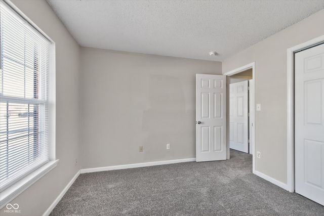 9655 Piper Lake Drive, Indianapolis, IN 46239