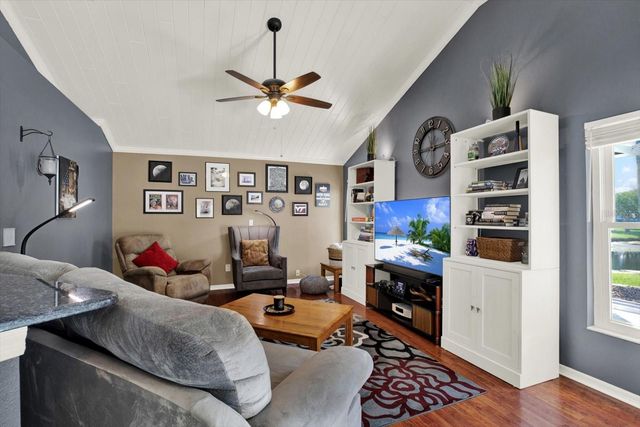9042 BRELAND DRIVE, Tampa, FL 33626
