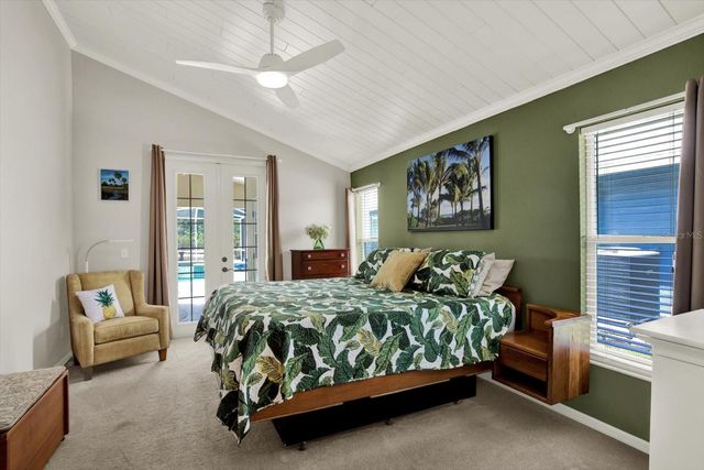 9042 BRELAND DRIVE, Tampa, FL 33626
