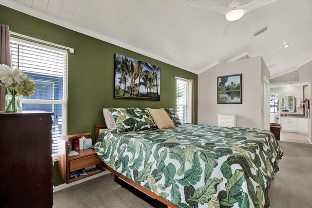 9042 BRELAND DRIVE, Tampa, FL 33626