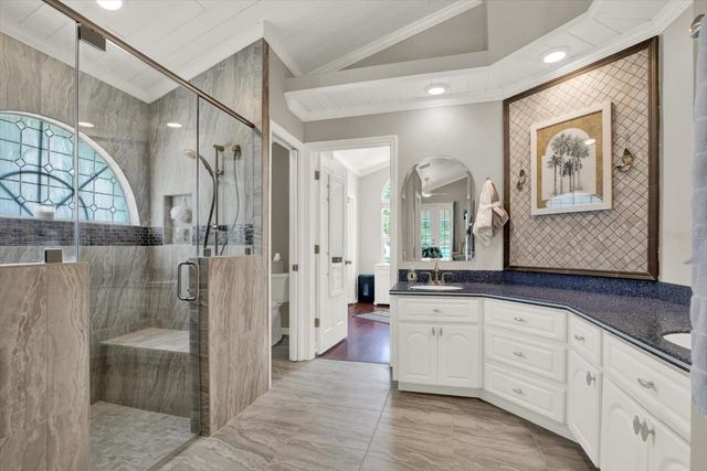 9042 BRELAND DRIVE, Tampa, FL 33626