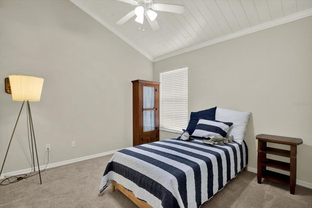 9042 BRELAND DRIVE, Tampa, FL 33626