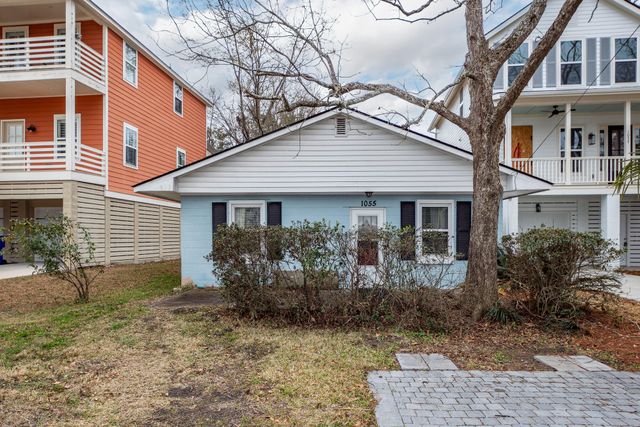 1055 Glenshaw Street, North Charleston, SC 29405