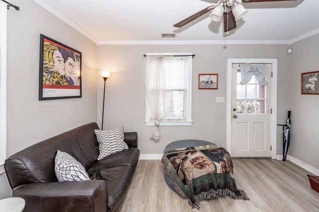 1055 Glenshaw Street, North Charleston, SC 29405