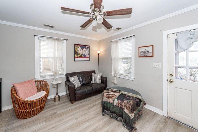 1055 Glenshaw Street, North Charleston, SC 29405