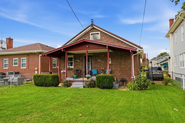 3037 Hughes Street, Huntington, WV 25704
