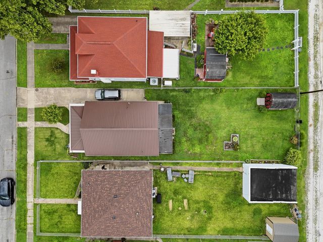 3037 Hughes Street, Huntington, WV 25704